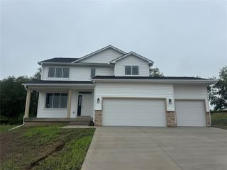 301 S Walnut Drive, Norwalk, IA 50211