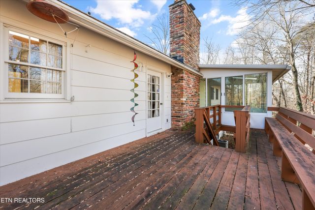 104 Windgate Rd, Oak Ridge, TN 37830