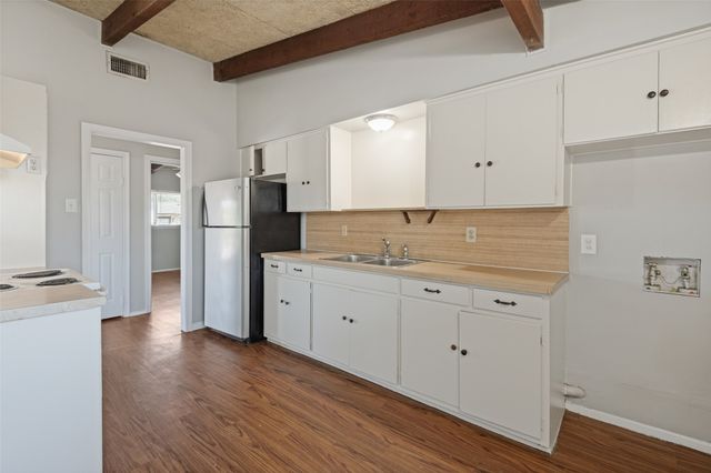 2686 Roger Williams Drive, Irving, TX 75061
