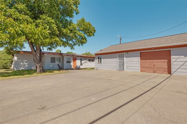 2686 Roger Williams Drive, Irving, TX 75061