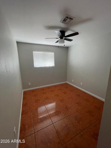 5631 N 67TH Drive, Glendale, AZ 85303
