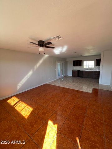 5631 N 67TH Drive, Glendale, AZ 85303