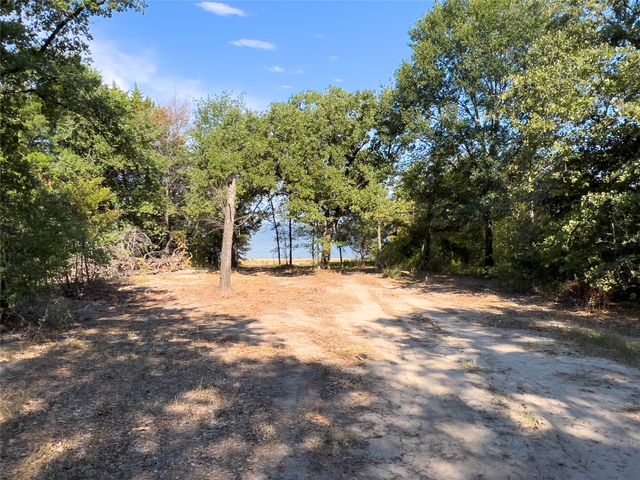 445 Sun Valley, Mabank, TX 75147