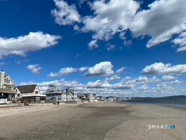 216 Broadway, Milford, CT 06460