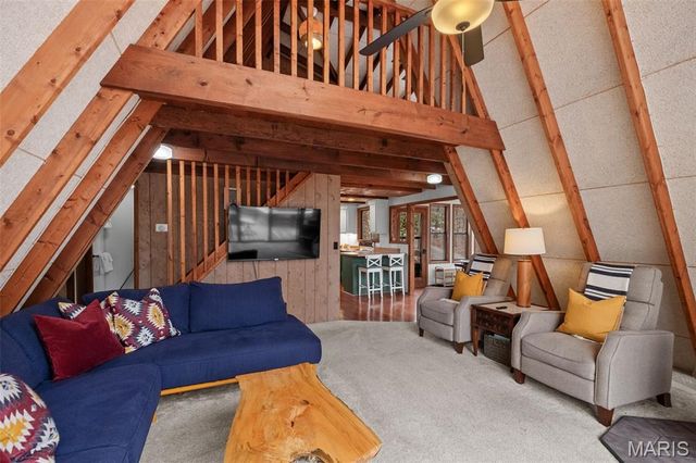 1203 Whitetail Point Drive, Innsbrook, MO 63390