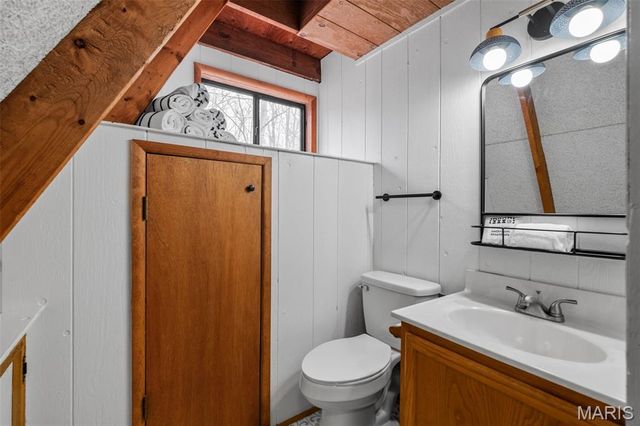 1203 Whitetail Point Drive, Innsbrook, MO 63390