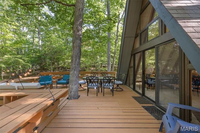 1203 Whitetail Point Drive, Innsbrook, MO 63390