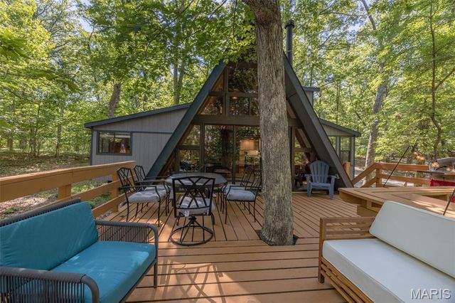 1203 Whitetail Point Drive, Innsbrook, MO 63390