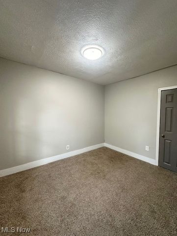 216 E 33rd Street, Lorain, OH 44055