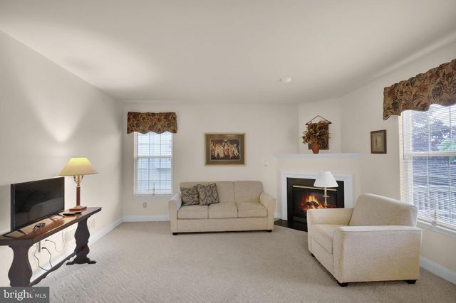 359 MOUNTAIN BLVD, Wernersville, PA 19565
