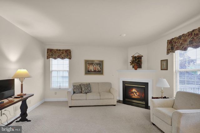 359 MOUNTAIN BLVD, Wernersville, PA 19565