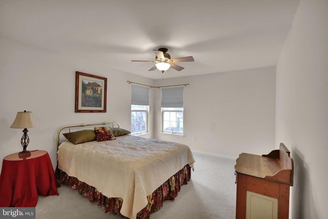 359 MOUNTAIN BLVD, Wernersville, PA 19565