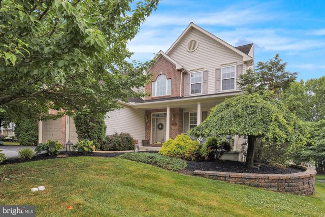 359 MOUNTAIN BLVD, Wernersville, PA 19565