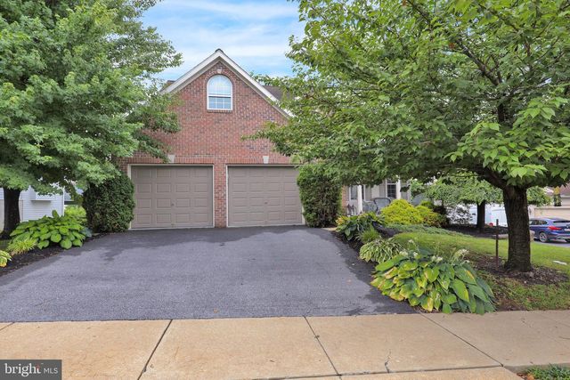 359 MOUNTAIN BLVD, Wernersville, PA 19565