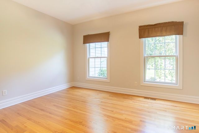24 Plum Tree Lane, Trumbull, CT 06611