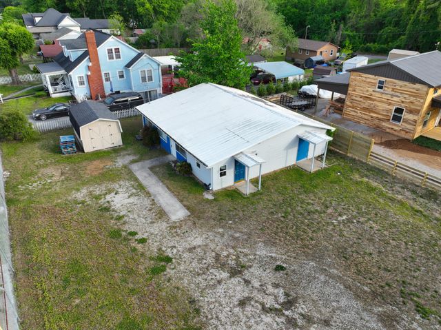 201 S Main St, Mount Pleasant, TN 38474