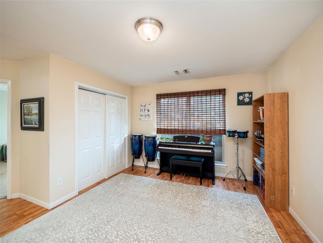 616 N Baker CIR, Leander, TX 78641