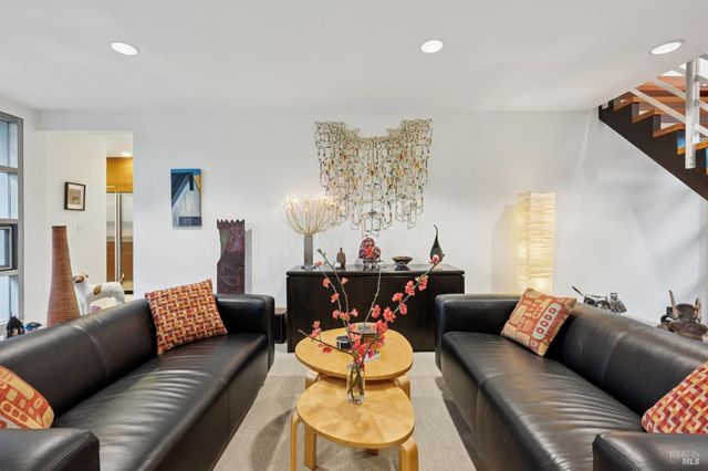 468 Mountain Ave, Sonoma, CA 95476