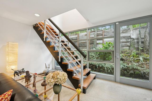 468 Mountain Ave, Sonoma, CA 95476