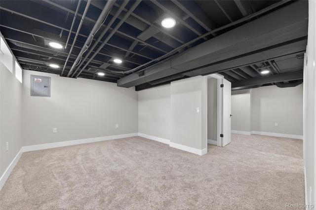 22747 Cranbrooke Drive, Novi, MI 48375