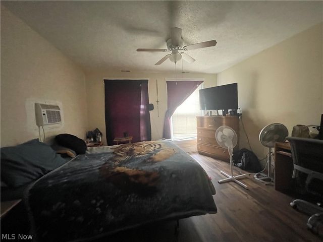 9300 Madison Avenue, Cleveland, OH 44102