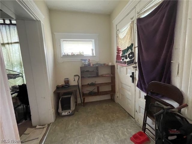 9300 Madison Avenue, Cleveland, OH 44102