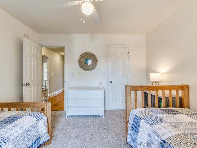 9940 E 119th Place S, Bixby, OK 74008