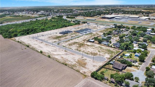 208 Royal Palm Drive, Mercedes, TX 78570