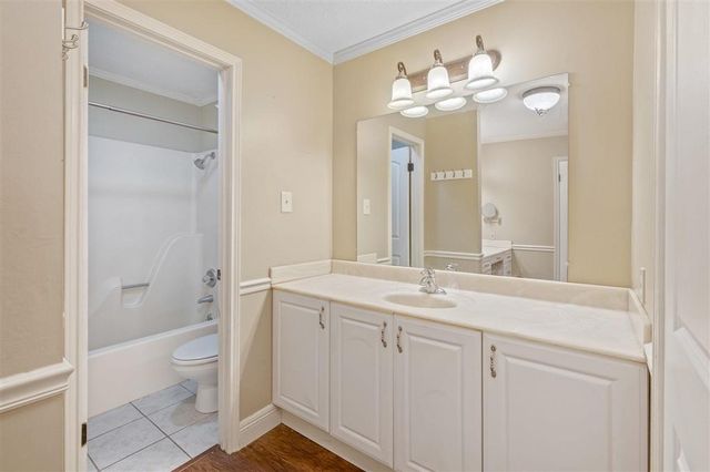 913 Dogwood Drive, Lake Charles, LA 70611