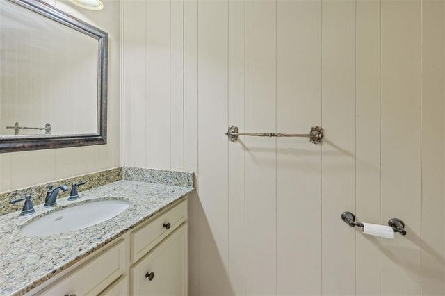 913 Dogwood Drive, Lake Charles, LA 70611