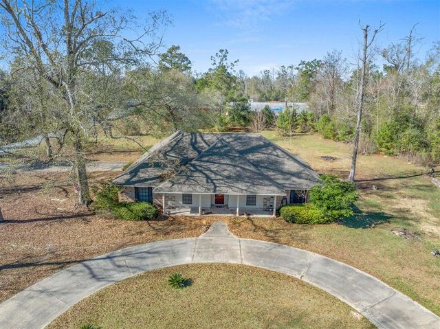 913 Dogwood Drive, Lake Charles, LA 70611