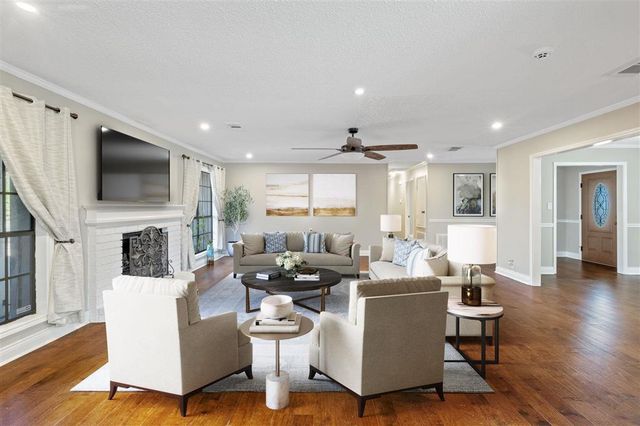 913 Dogwood Drive, Lake Charles, LA 70611