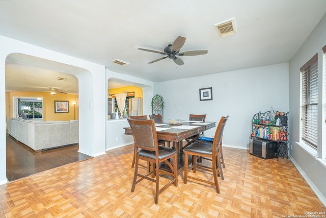 7234 Raintree, San Antonio, TX 78233