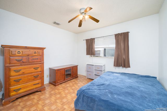 7234 Raintree, San Antonio, TX 78233
