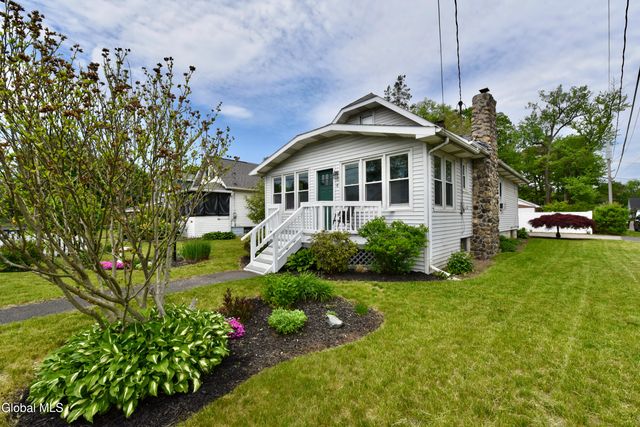 41 Van Buren Avenue, Colonie, NY 12205