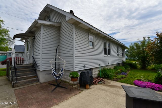 41 Van Buren Avenue, Colonie, NY 12205