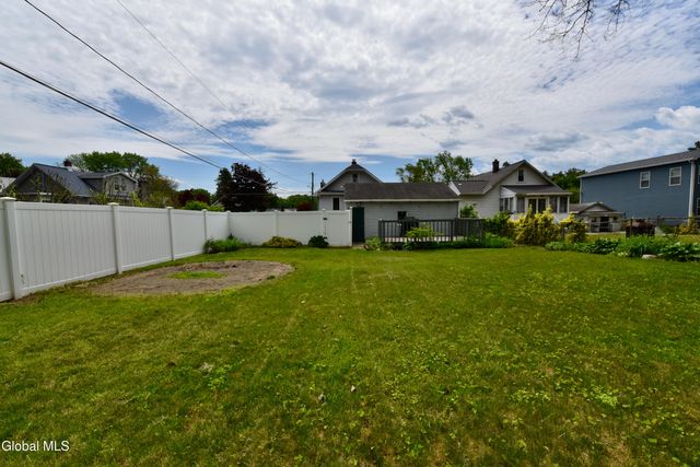 41 Van Buren Avenue, Colonie, NY 12205