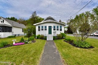 41 Van Buren Avenue, Colonie, NY 12205
