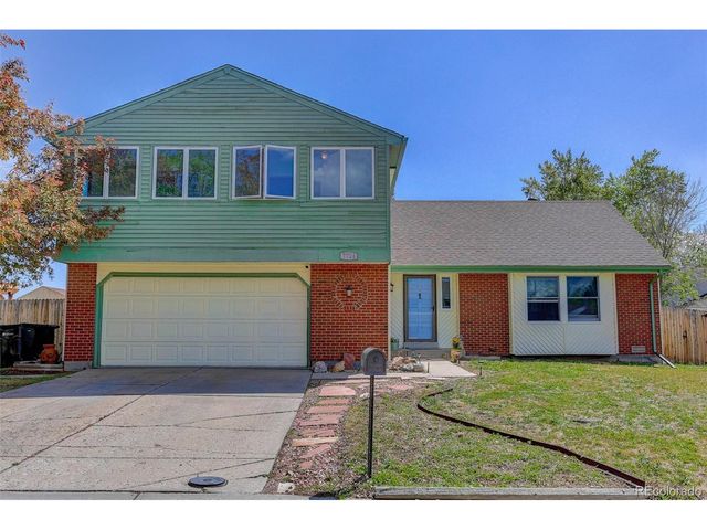 7724 Parfet St, Arvada, CO 80005