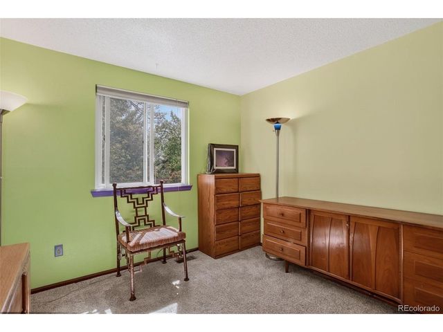 7724 Parfet St, Arvada, CO 80005