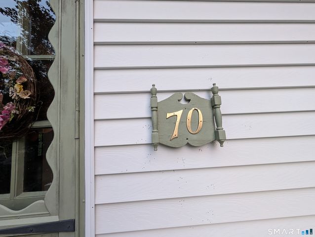 70 Burwood Road, Wethersfield, CT 06109