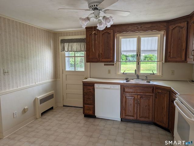 70 Burwood Road, Wethersfield, CT 06109