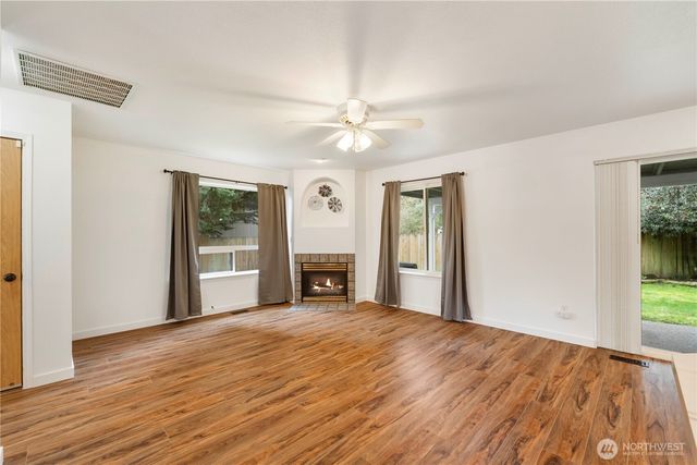 8710 203rd st E, Spanaway, WA 98387