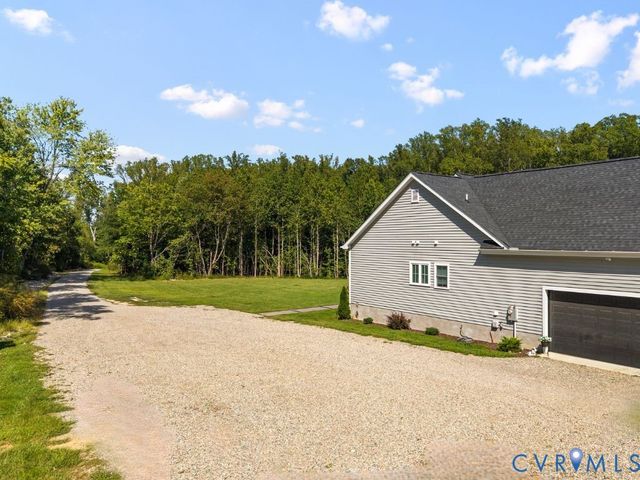 2635 Iron Wheel Ln, Powhatan, VA 23139