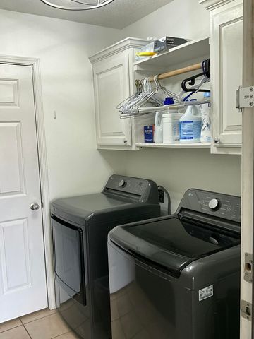 711 9th Street, Wolfforth, TX 79382