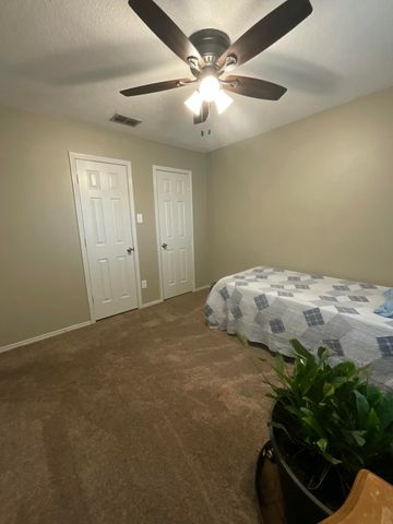 711 9th Street, Wolfforth, TX 79382