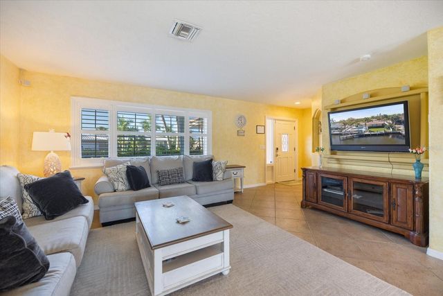 5319 BIMINI DRIVE, Bradenton, FL 34210