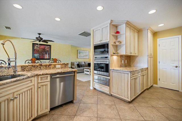 5319 BIMINI DRIVE, Bradenton, FL 34210