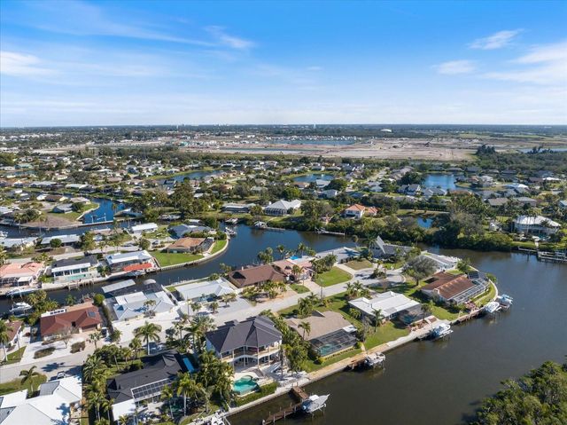 5319 BIMINI DRIVE, Bradenton, FL 34210