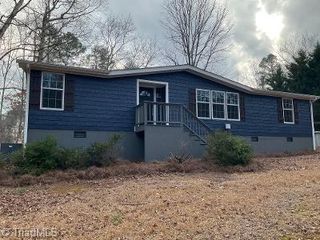 1674 Ridgewood Road, Franklinville, NC 27248